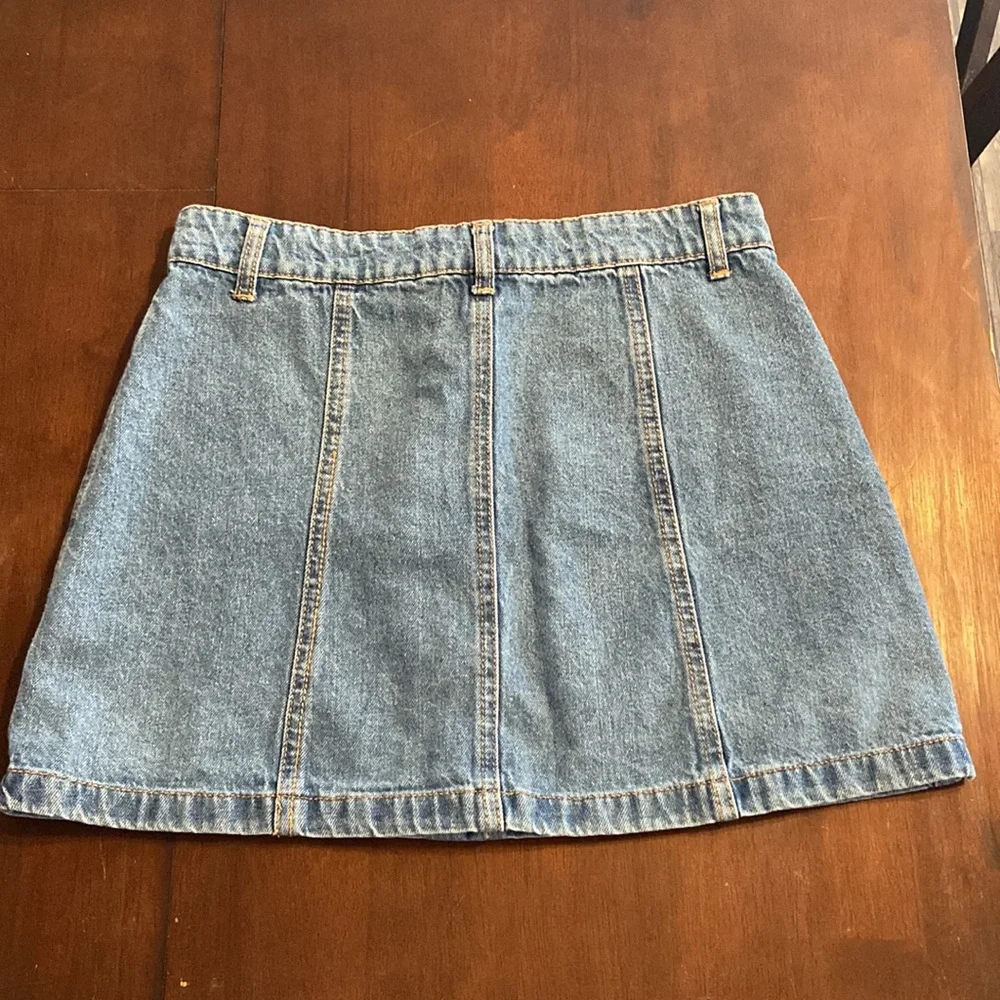 Forever 21 denim skirt - Picture 2 of 4